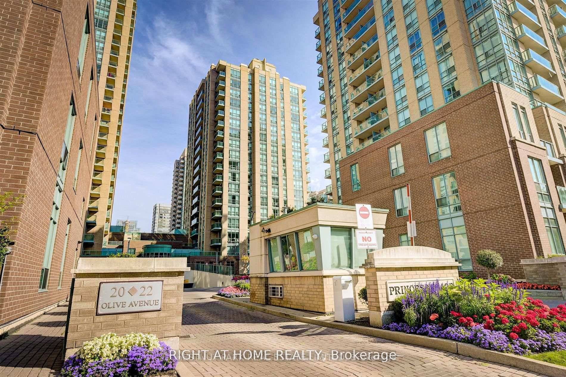 AAA prime location 2 Bed and 2 Bath penthouse Bright and Spacious corner unit with Large and spacious balcony, Laminate Floor Throughout The Unit.