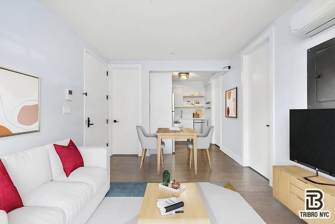 This expansive three bedroom residence offers a level of space and refinement rarely available on the market.