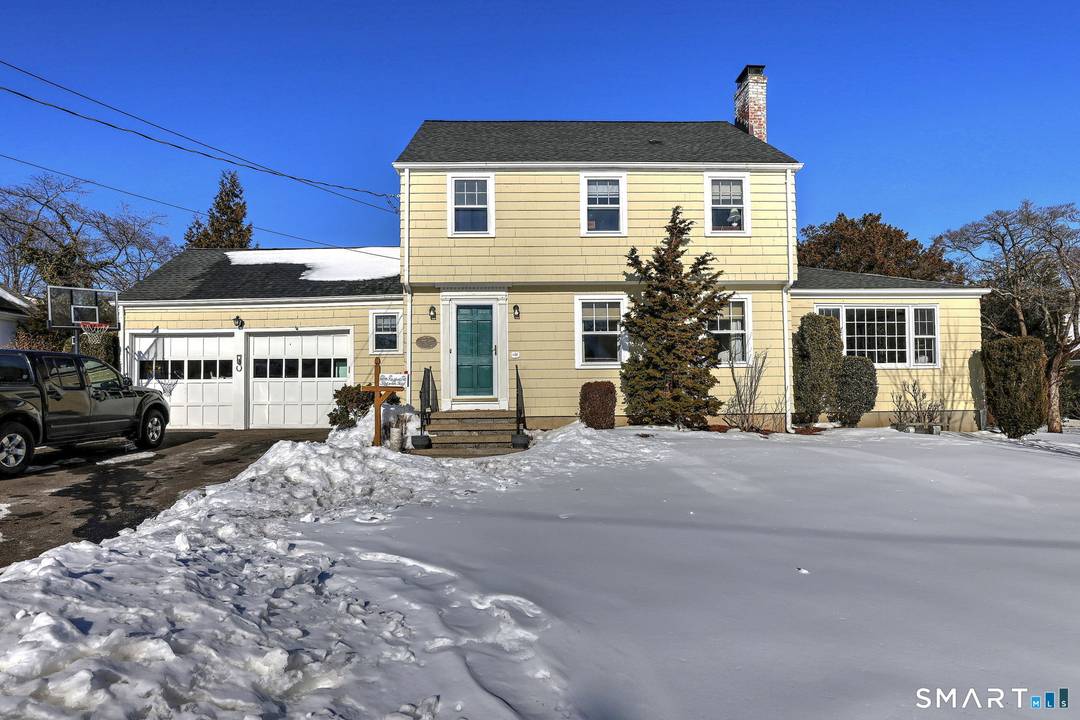 Classic colonial charm meets everyday comfort in this well appointed 3 bedroom, 2 full bath home.