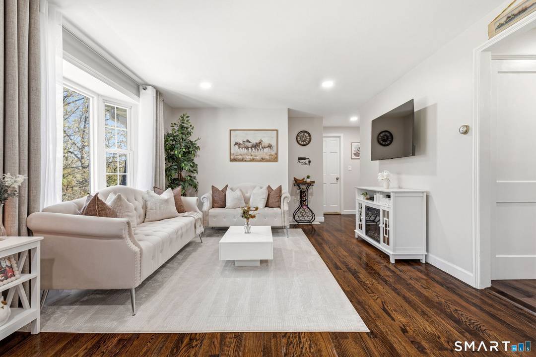 Updated Home in Prime Norwalk Location !