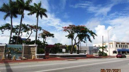 MAJOR PRICE REDUCTION. Attention Developers and Investors !