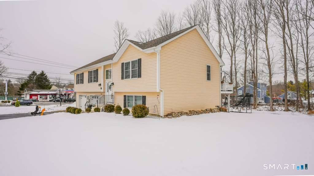 Welcome to 2 Kevin Rd Danbury CT, This home was Built in 2021 on a corner lot with great back yard space and a large driveway, It has a 2 ...