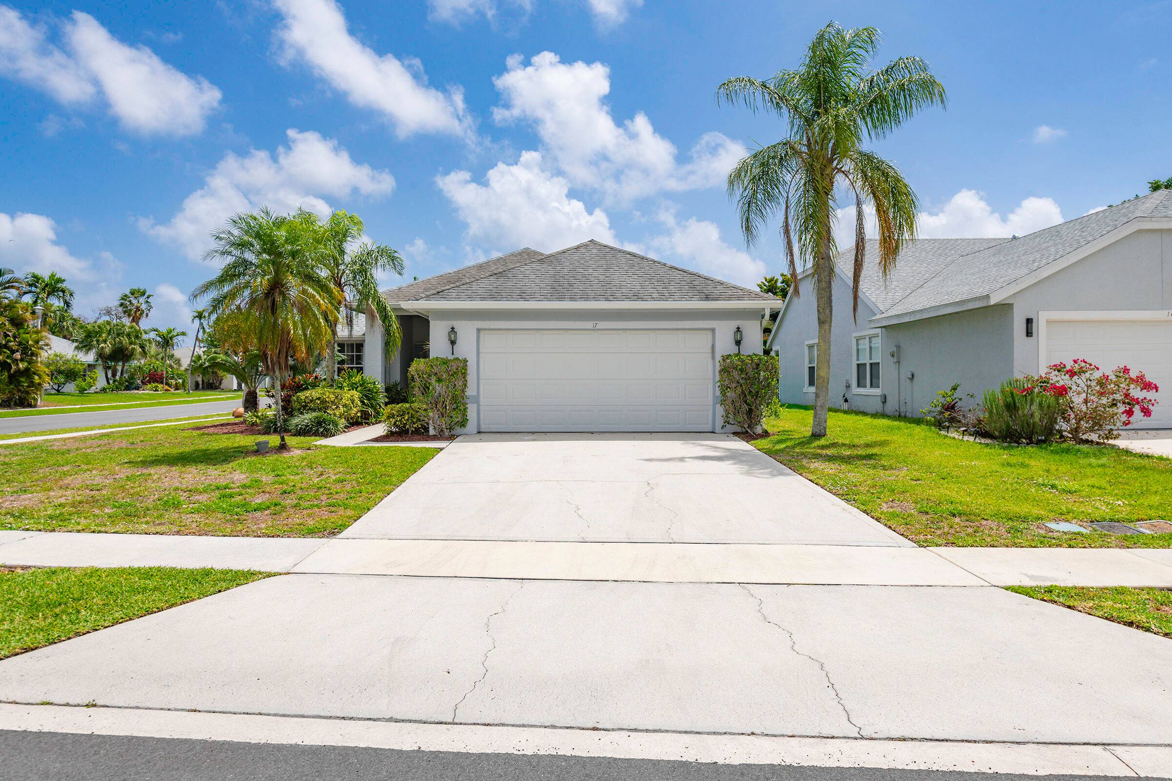 BEAUTIFULLY UPDATED 3 2 2 HOME IN THE MEADOWS.