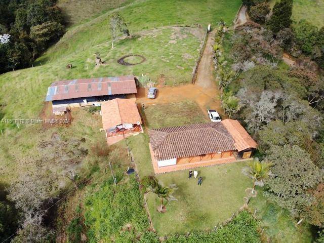 Area 73, 600 mt2 18. 19 ACRES Livestock Farms, Agriculture, Tourist Developments, Housing Lots, Eco Hotels, etc.