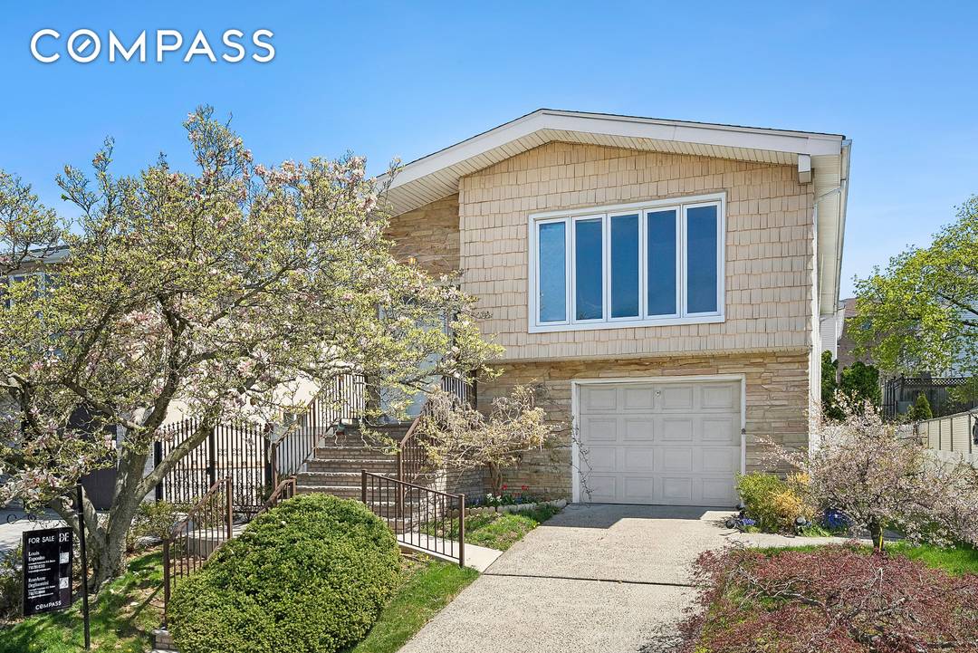 Welcome to 29 Athena Place a rare opportunity in the highly sought after neighborhood of Lower Todt Hill.