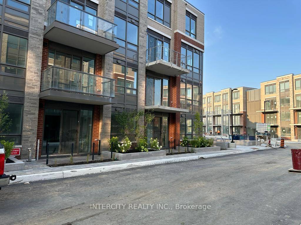Stunning Bright, Prime Location, Perfect Ground Floor with Terrace.