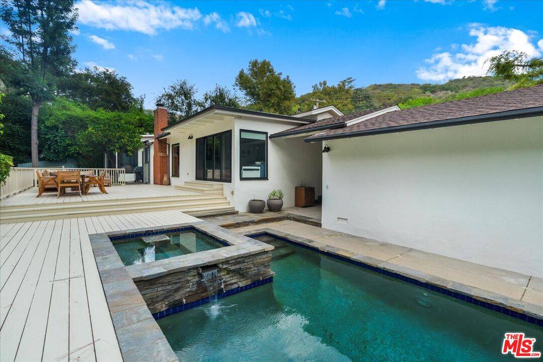 3479   Mandeville Canyon Rd 3BR Brentwood La