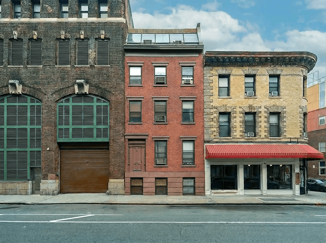 681 Greenwich Street, also known as 137A Christopher Street, offers a rare opportunity to acquire a legacy residential property in the heart of the West Village.