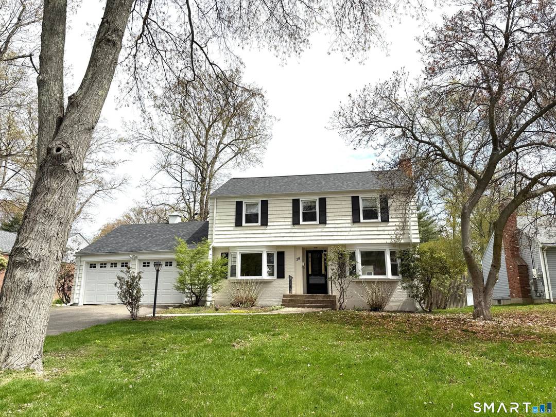 Available for immediate occupancy a pristine 3BR 1.