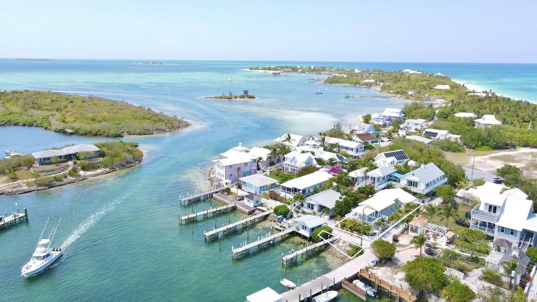 HARBOUR VISTA, HOPE TOWN Single Family Home Abaco