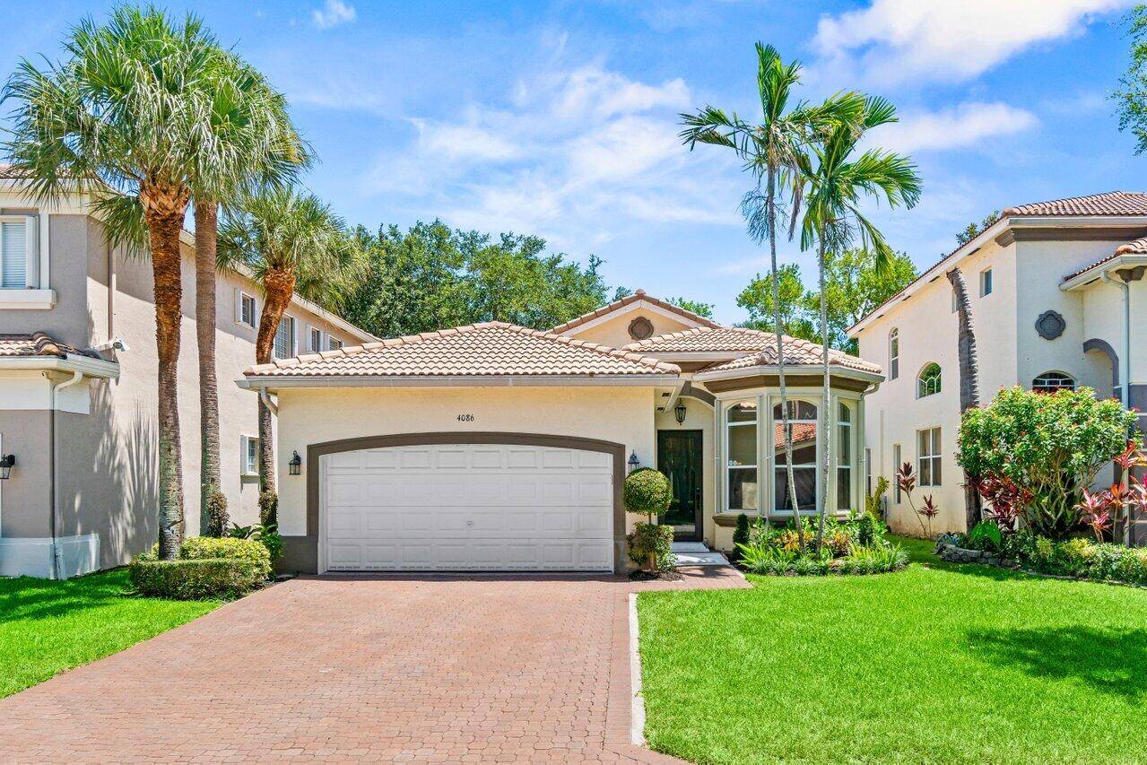 Don't miss your opportunity to own this beautifully maintained 3 bedroom, 2 bath single story home in the sought after gated community of Palmyra !