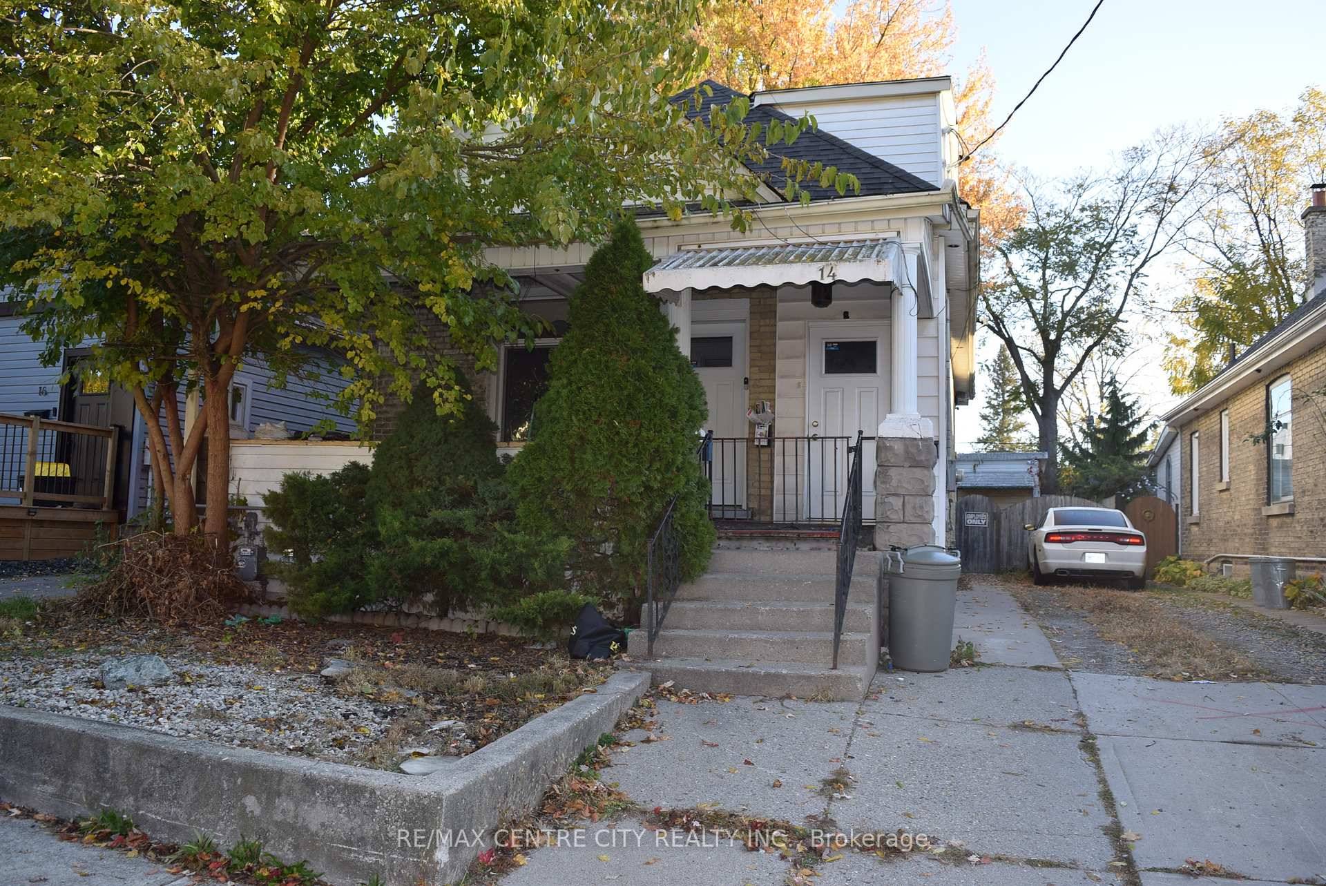 An excellent investment opportunity in a highly sought after location, close to shopping, public transit, the Western Fair District, and Downtown.