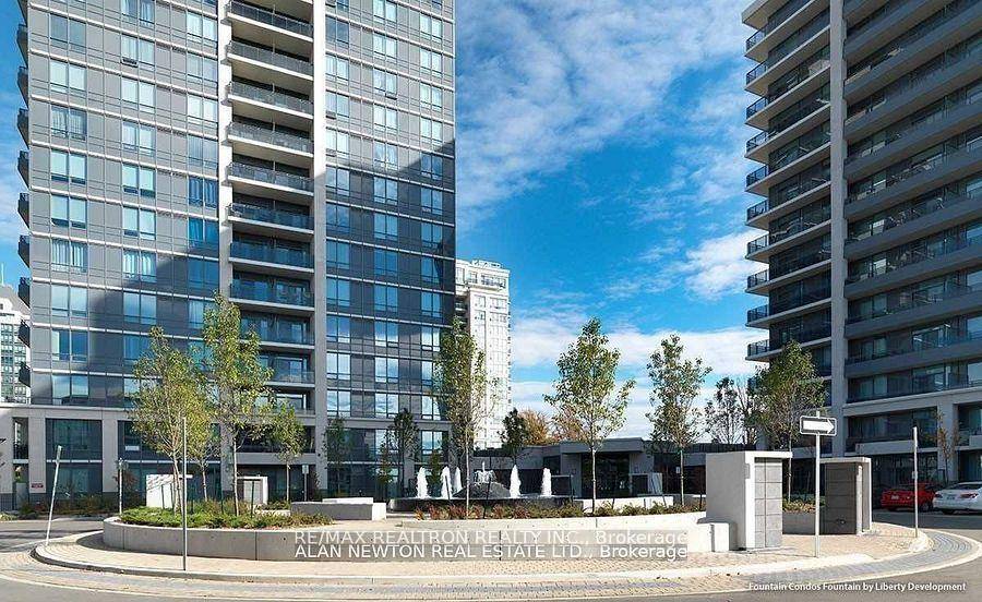 Beautiful, Spotless Condo With 9Ft Ceilings.