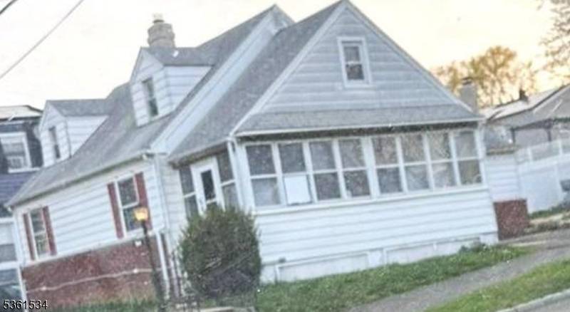 Clauss St Carteret Boro New Jersey Single-Family