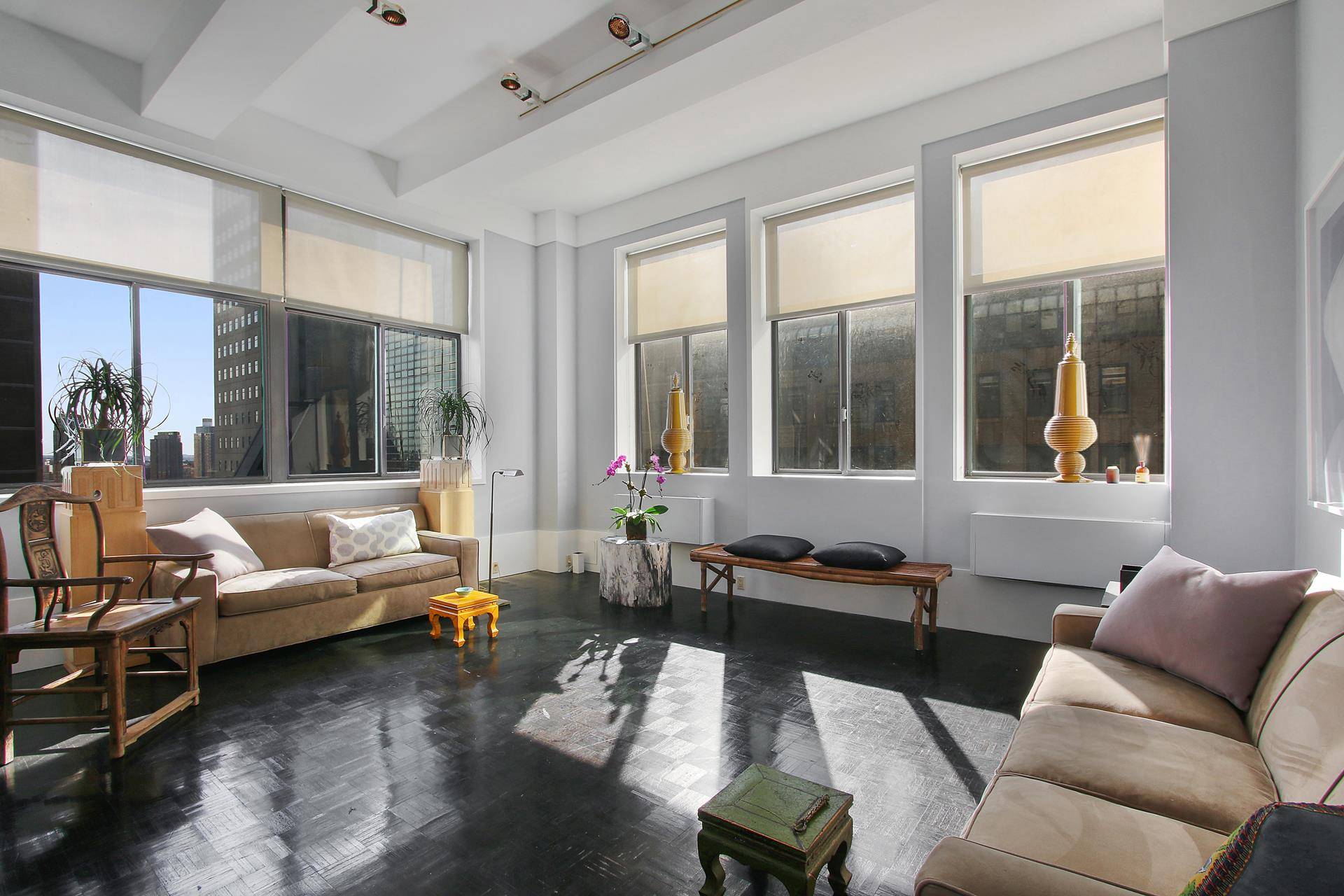 Experience stylish NYC living at its finest with this exceptional Midtown loft.
