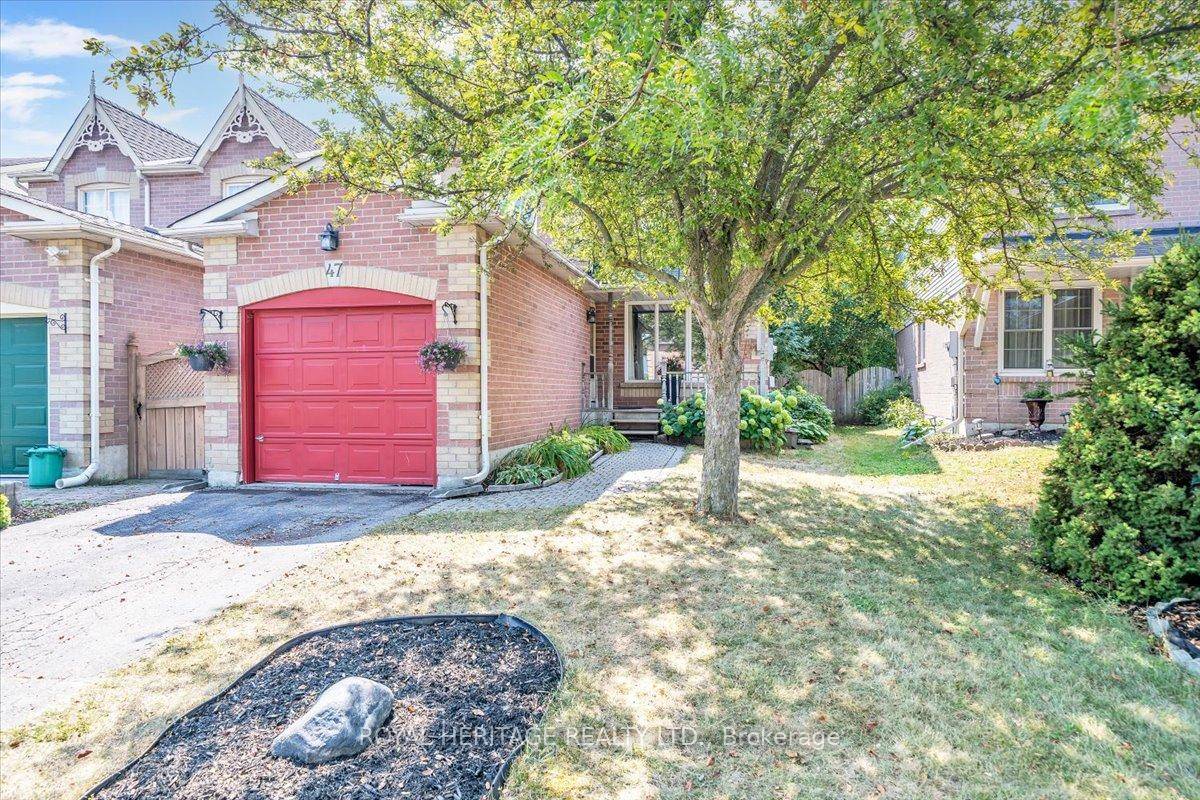 Welcome to 47 Yorkville Drive, a beautifully updated 3 bedroom, 3 bathroom home in the heart of Courtice, Ontario.