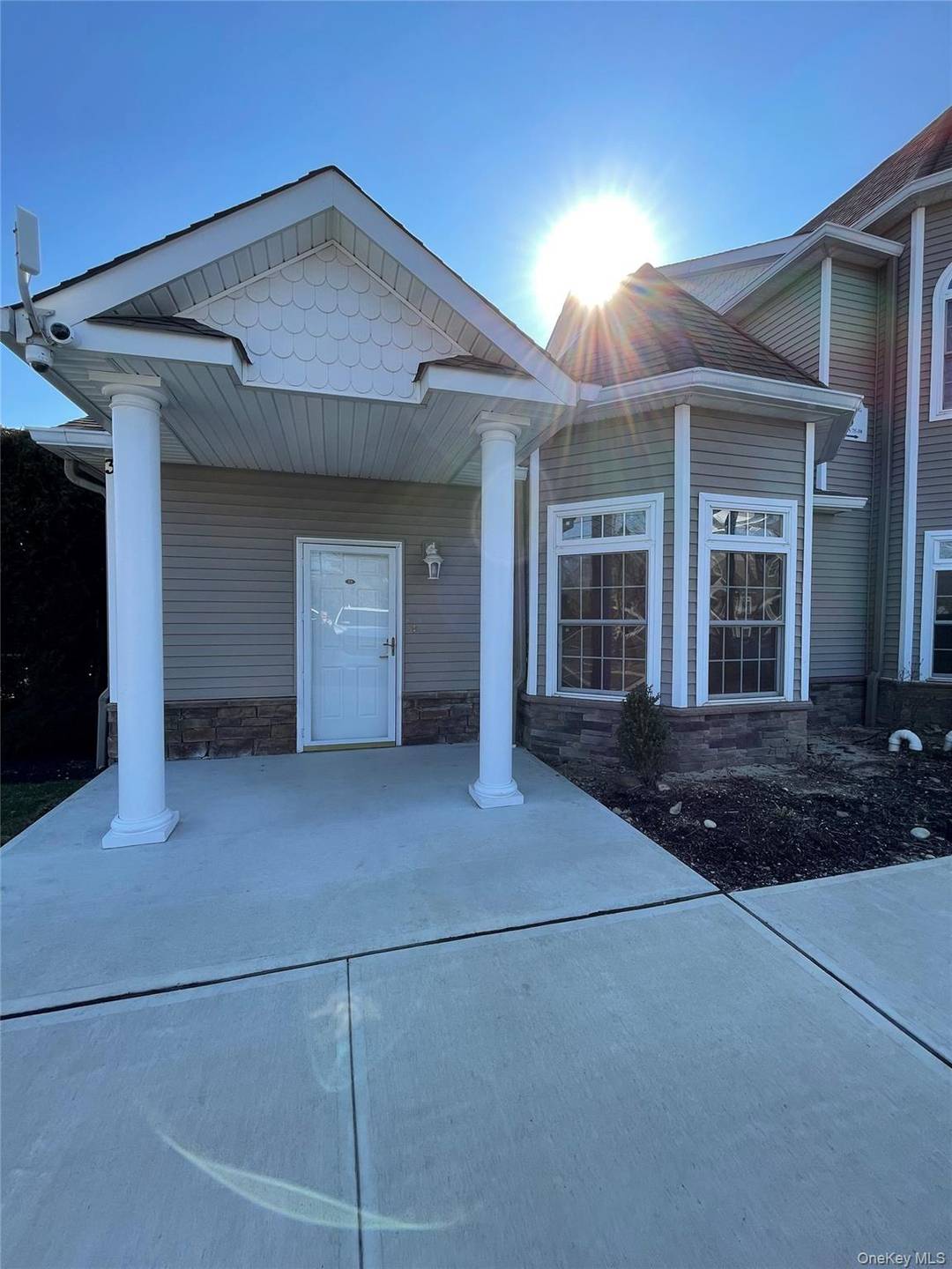 Gorgeous Two bedroom two full bath unit on the first floor of this condominium complex.