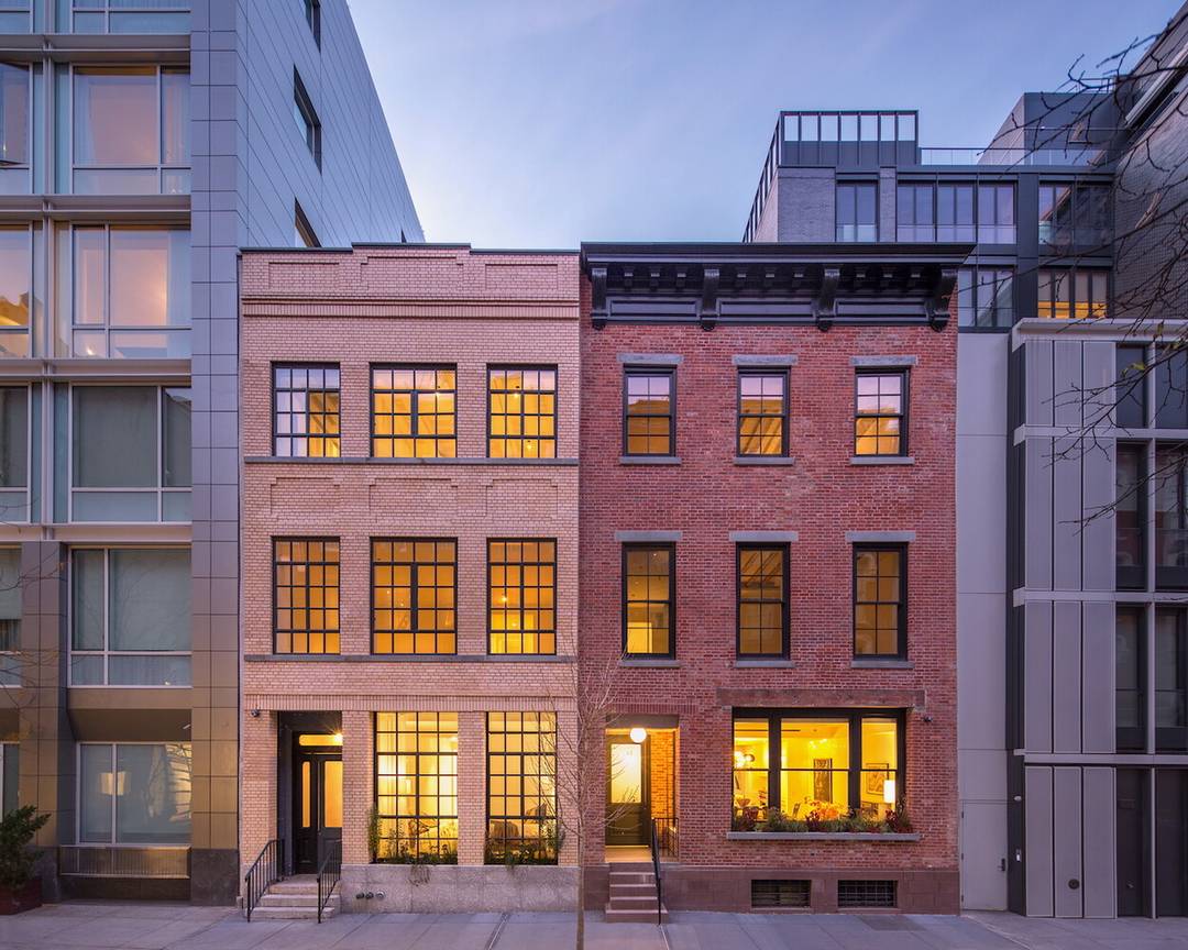 Penthouse East PHE at the landmarked 23 25 Wooster Street is a spacious 50' wide full floor loft featuring 2, 083 interior square feet and an incredible 785 exterior square ...
