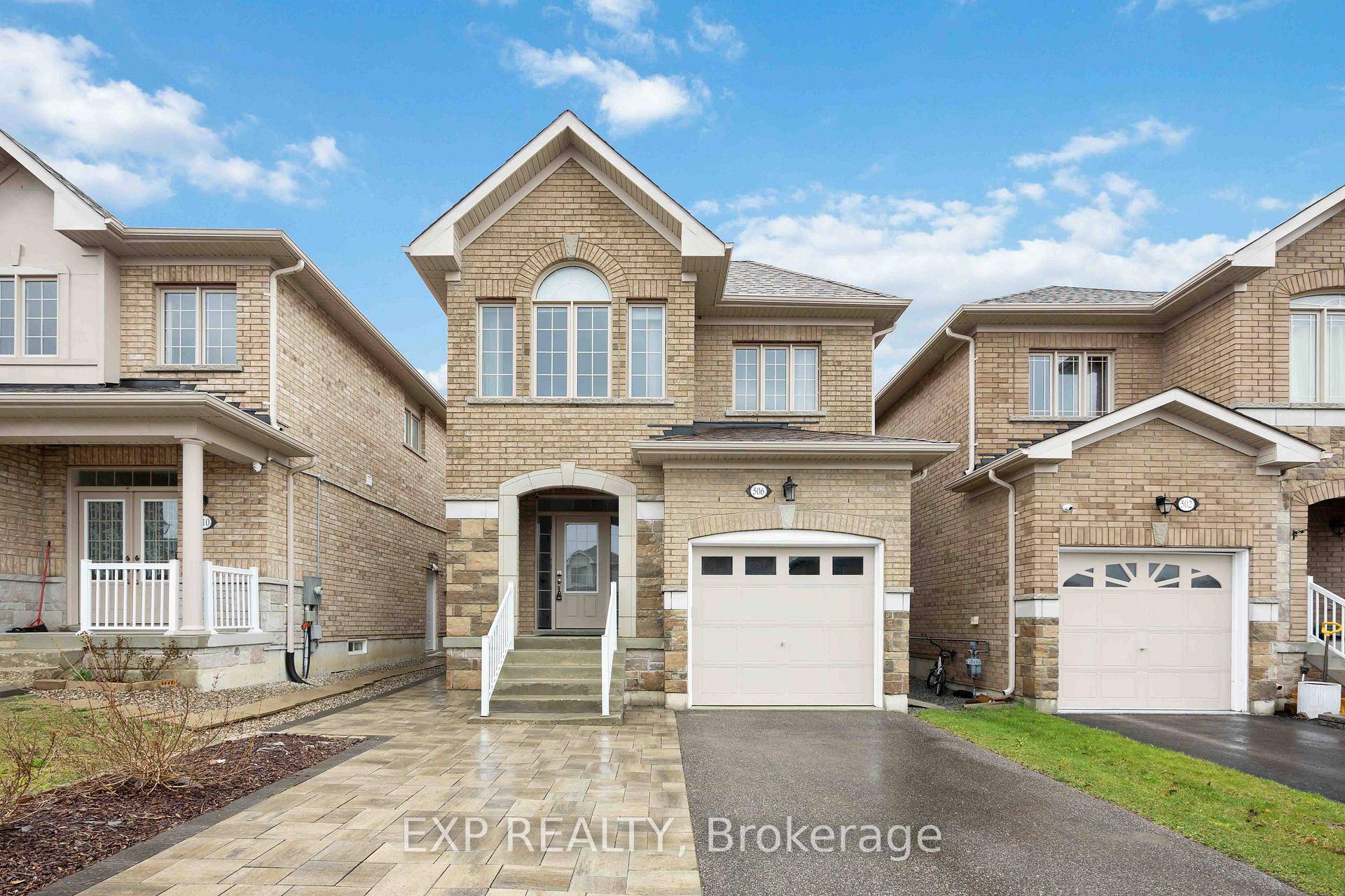 Welcome to this spectacular rare gem in Summerhill Estates, Newmarket !