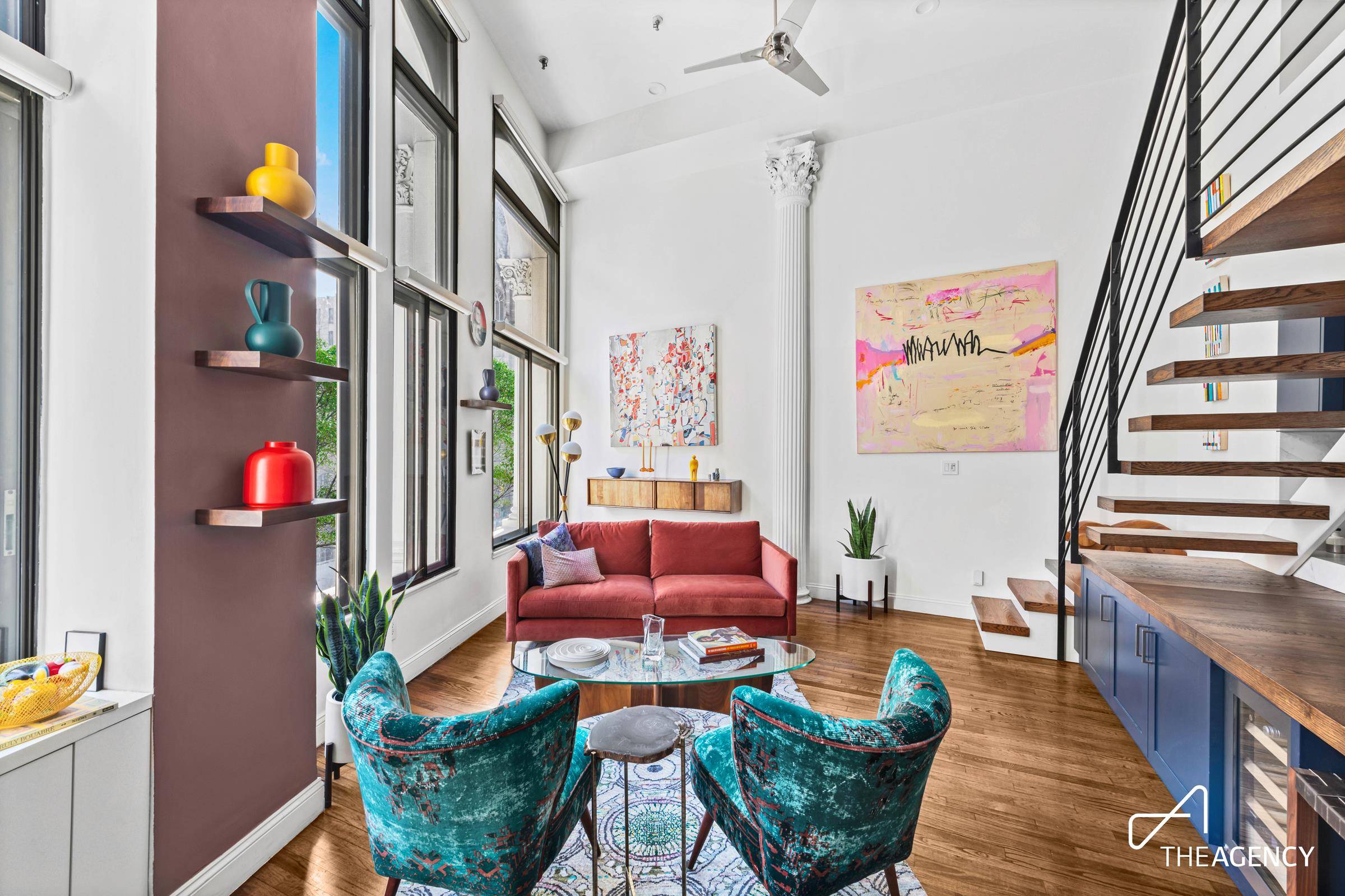 Greenwich Village Loft Living Welcome to 67 East 11th Street, Apt 323 !