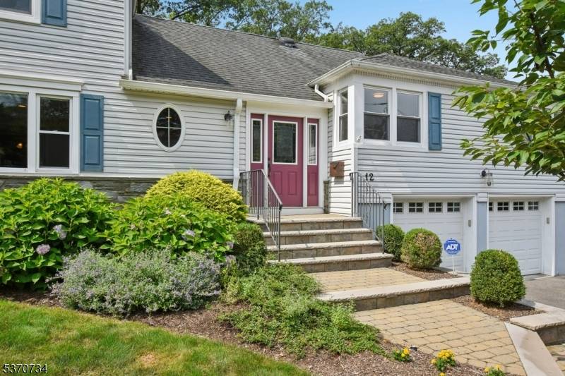 Nestled in the scenic sought after St.
