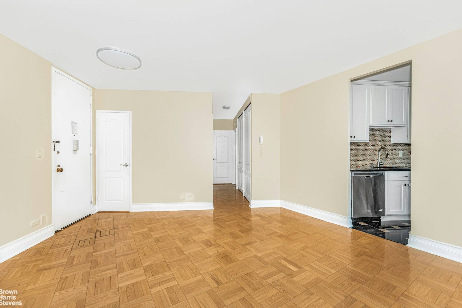 Welcome home to this spacious 2 bed, 2.