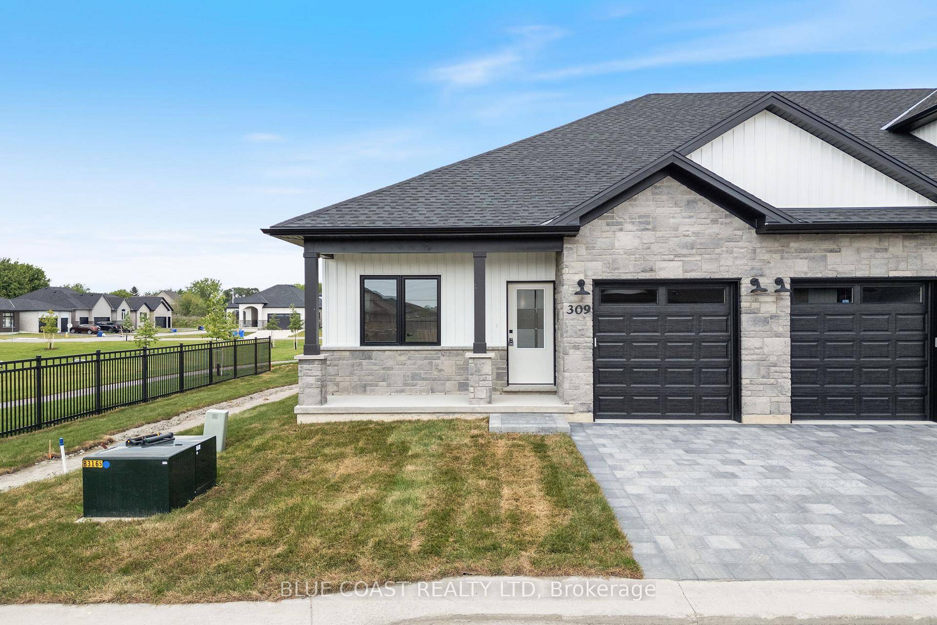 Welcome home to Magnolia Trails subdivision !