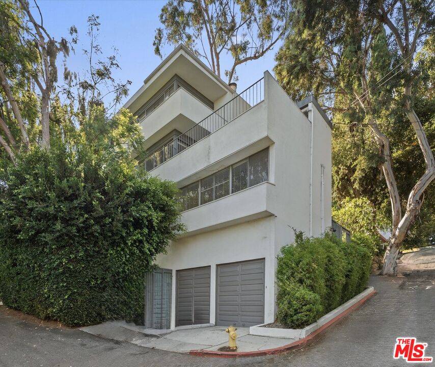 1237 Hilldale Ave 7BR Sunset Strip La