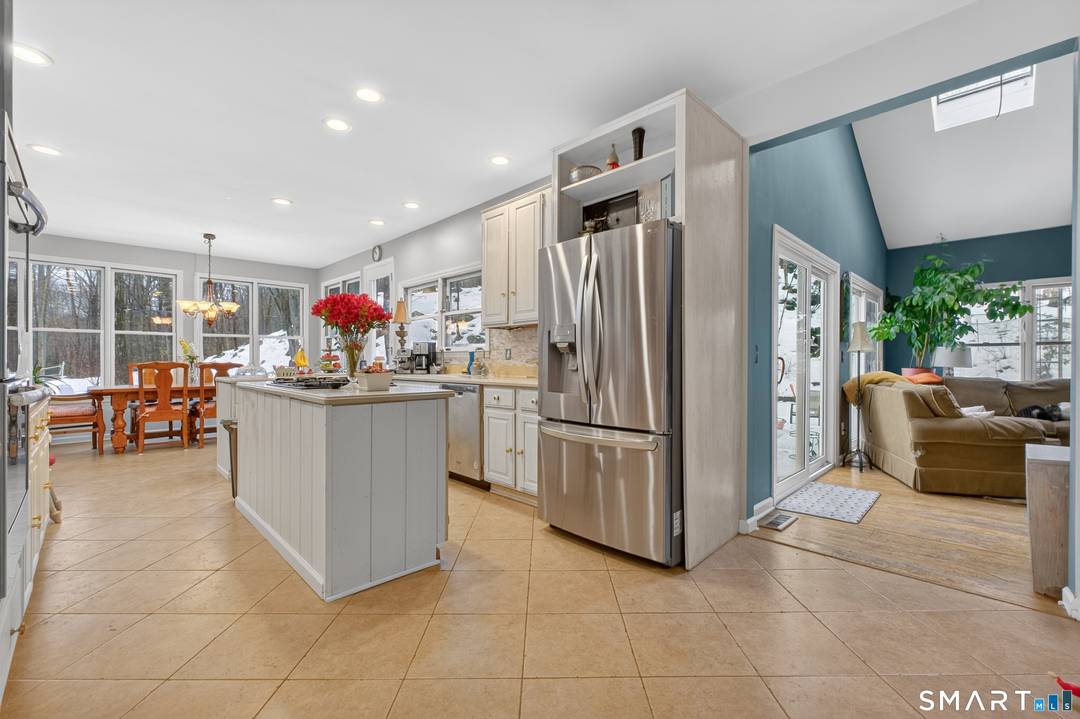 Welcome to 123a Peaceable St.