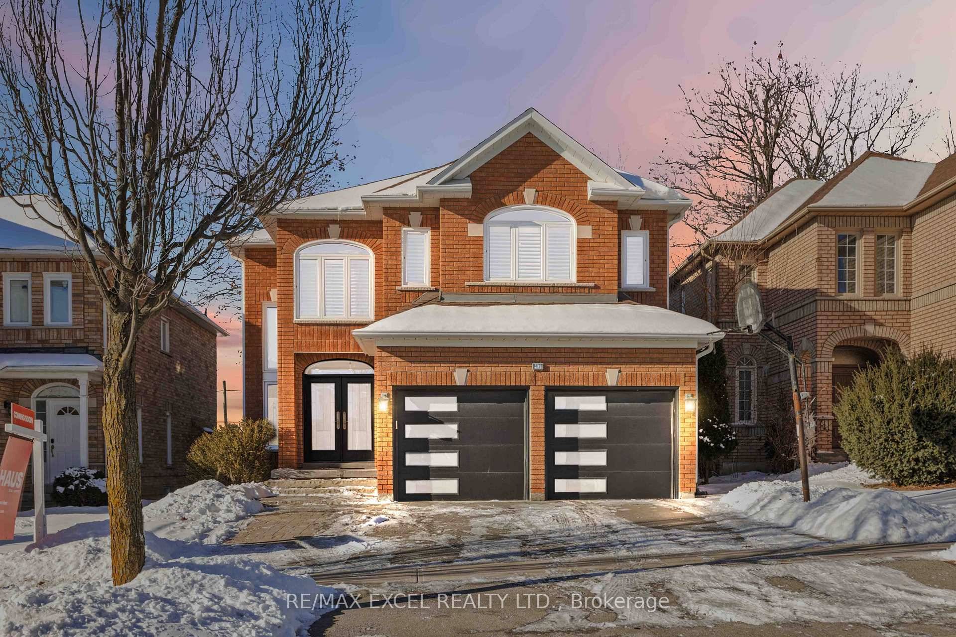 Executive Detached smart home on deep lot, walking distance to 1 ranked High School in Ontario, St.