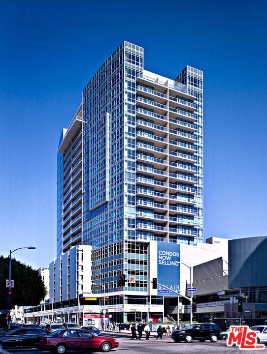 3785   Wilshire Blvd 2BR La