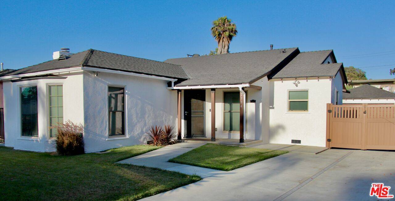 2334 S GARTH AVE 3BR La