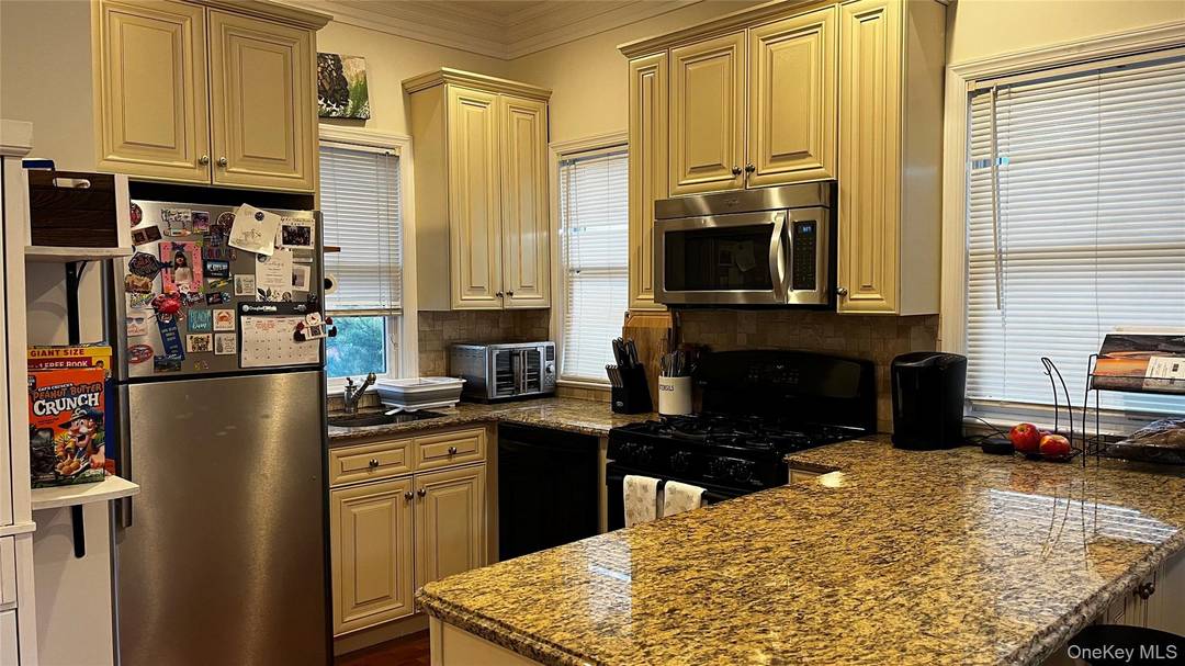 Turn key 2nd floor apartment with private front entrance.