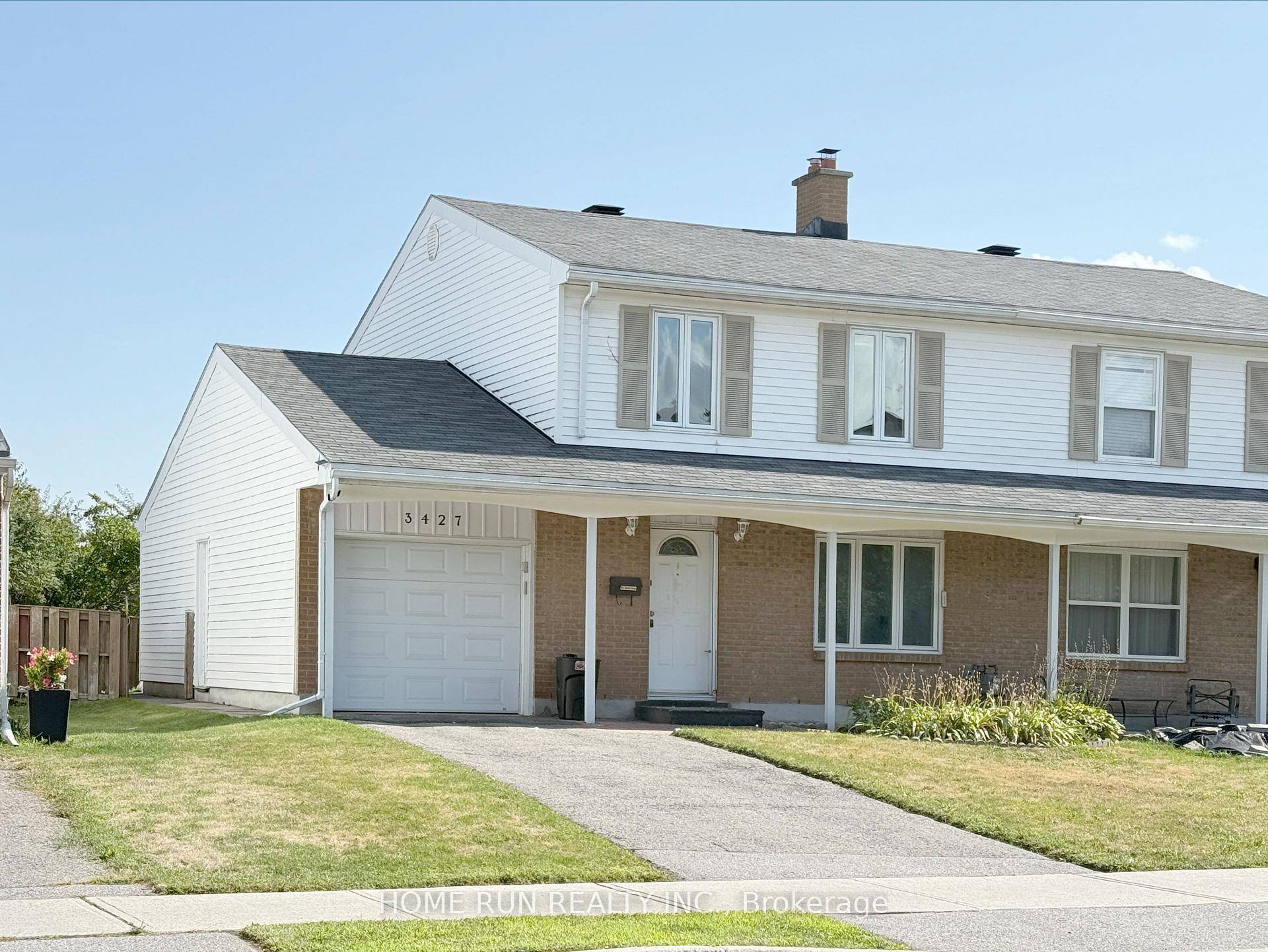 This bright and spacious semi detached home is located in the desirable Southgate community.