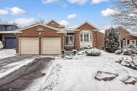 Beautifully renovated 3 bedroom brick two storey home in the desirable Glenway neighbourhood.