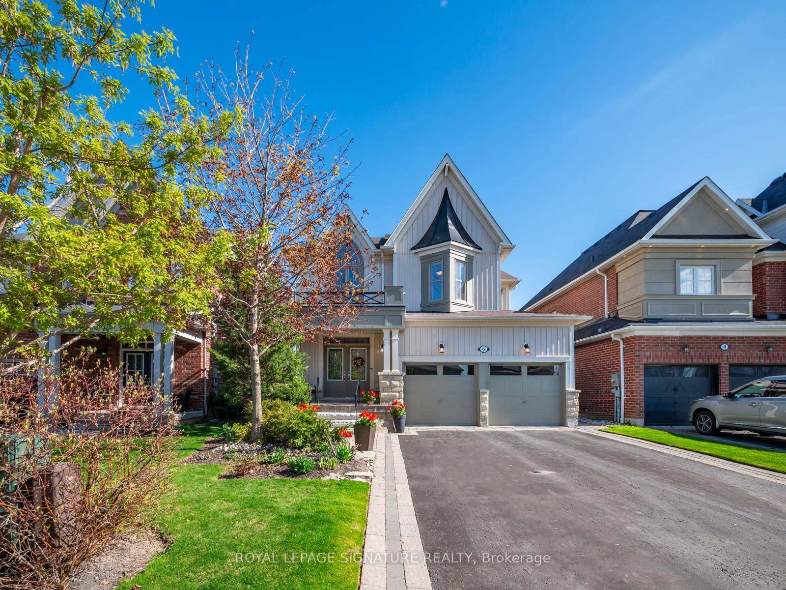 Spectacular executive residence in desirable family friendly Brooklin !