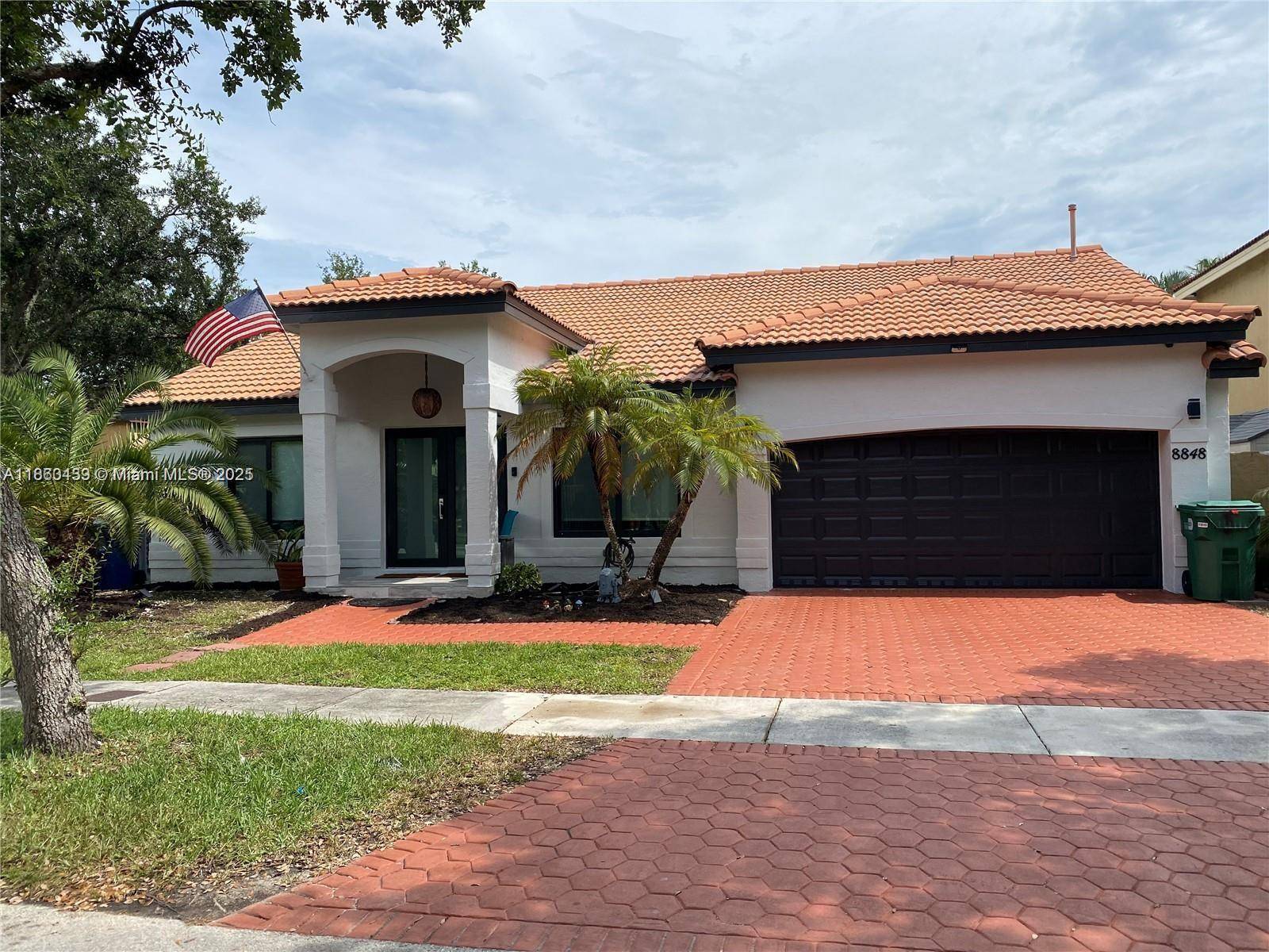 Corner House in Lakes on the Green Gated Community, Freshly Painted, NEW ROOF, A C and Impact Door and windows, remodeled kitchen.