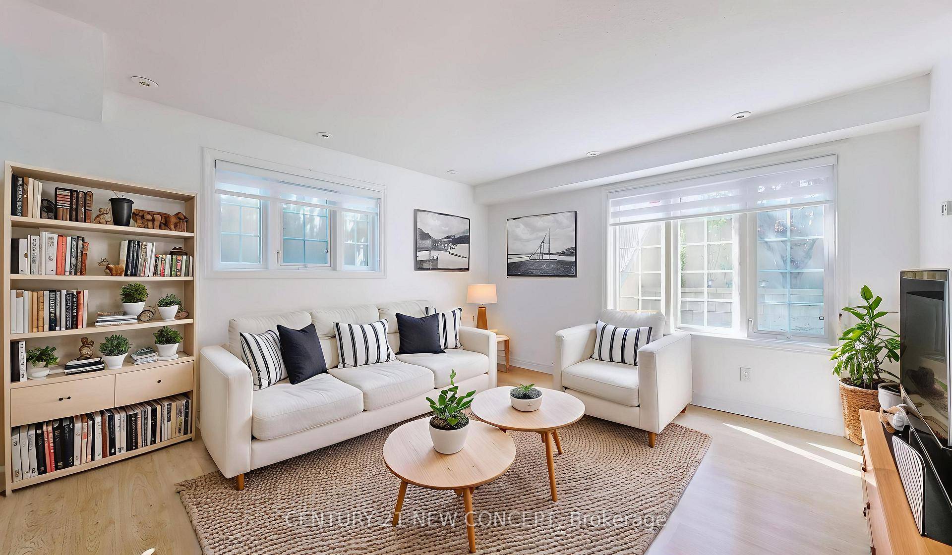 Welcome to 45 Cedarcroft Blvd 2 a spacious and well maintained multi level townhome in a convenient North York location !