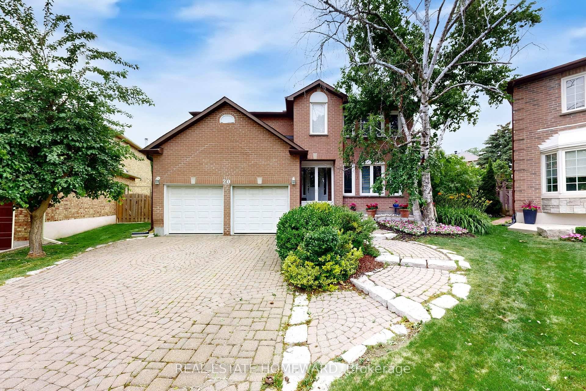 Welcome to The Originally Owned Home nestled in a Quiet Cui De Sac in a Family Friendly Private Court.