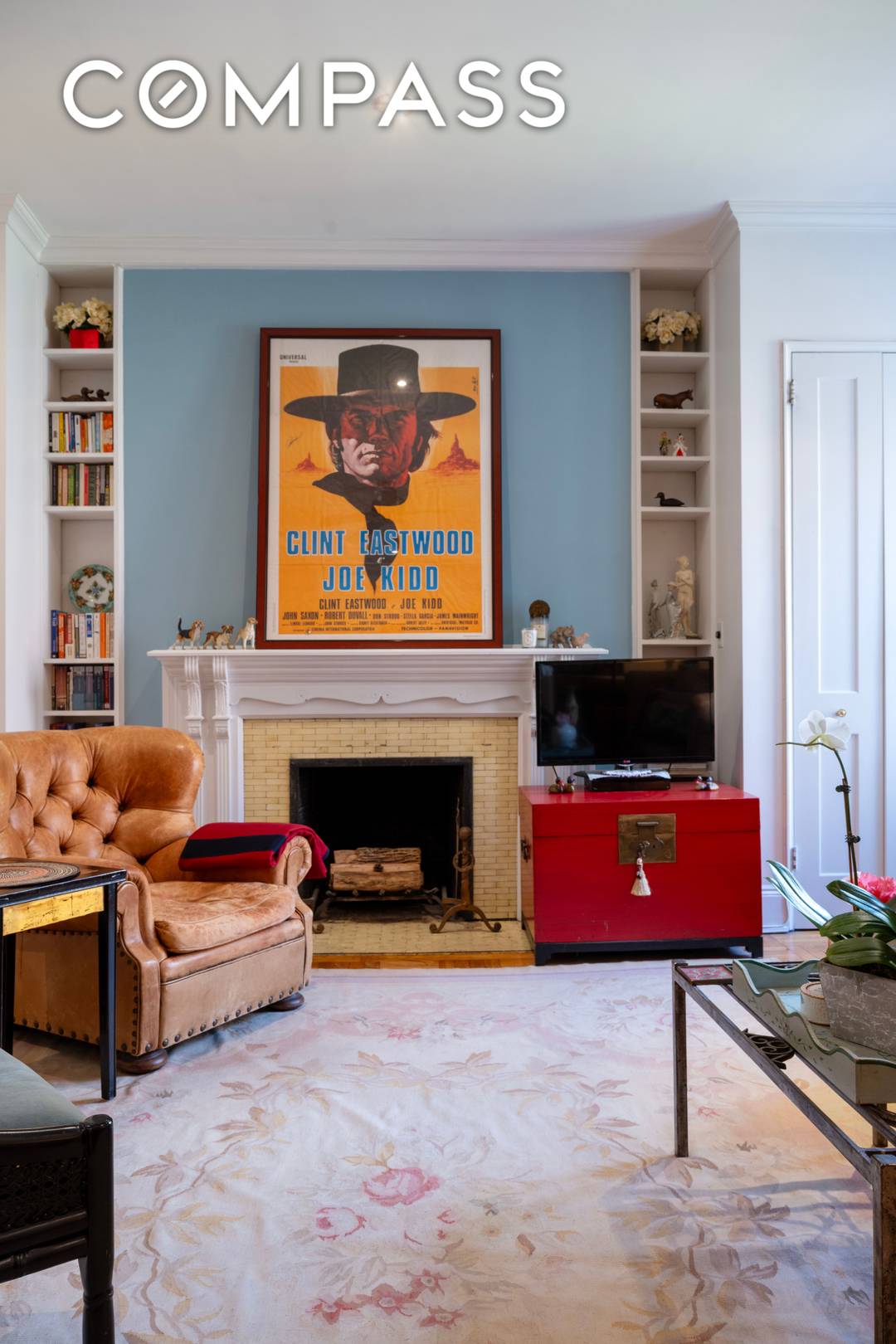 QUINTESSENTIAL TOWNHOUSE LIVING !