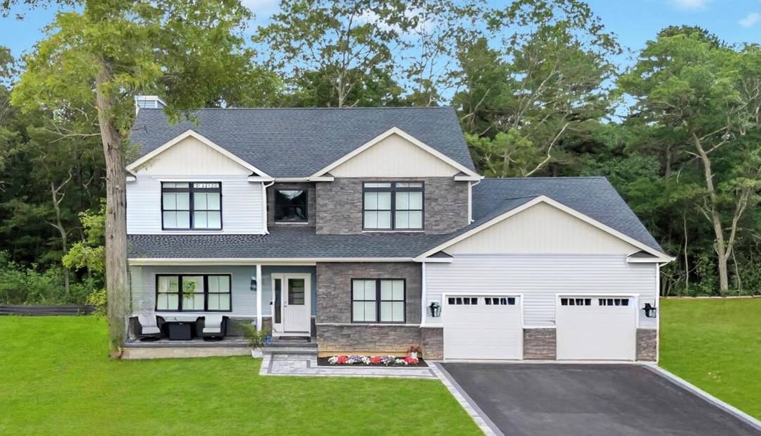 New Construction Colonial To Be Built.