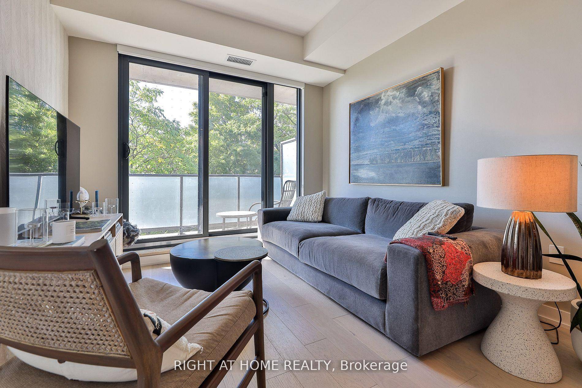 Enjoy your morning coffee with breathtaking city skyline view from your private patio.