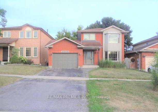 Beautifully maintained Three bedroom detached home is nestled in the desirable Pringle Creek community.
