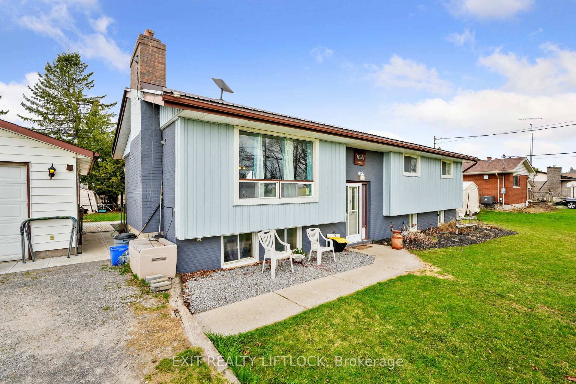Welcome to this charming three plus one bedroom, two bath raised bungalow nestled in the desirable Ennismore area, near Pigeon Lake.