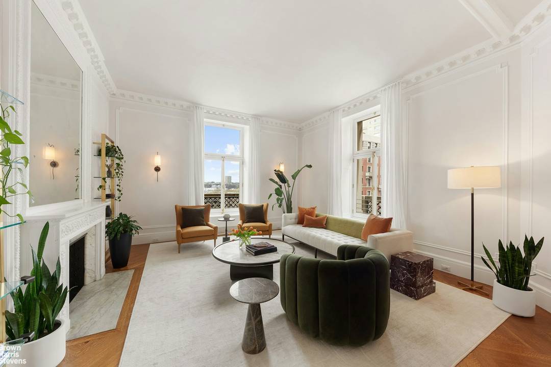 Introducing Apartment 5H at The Apthorp an exquisite 4 bedroom, 3 bathroom residence located at one of Manhattan's most prestigious landmark.