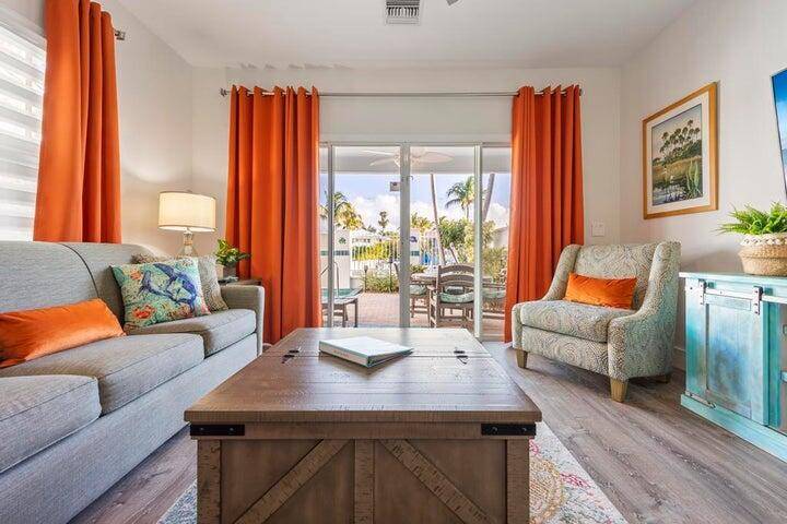 Seize the opportunity to own a waterfront property in the breathtaking Florida Keys, located within the renowned Hawks Cay Resort.