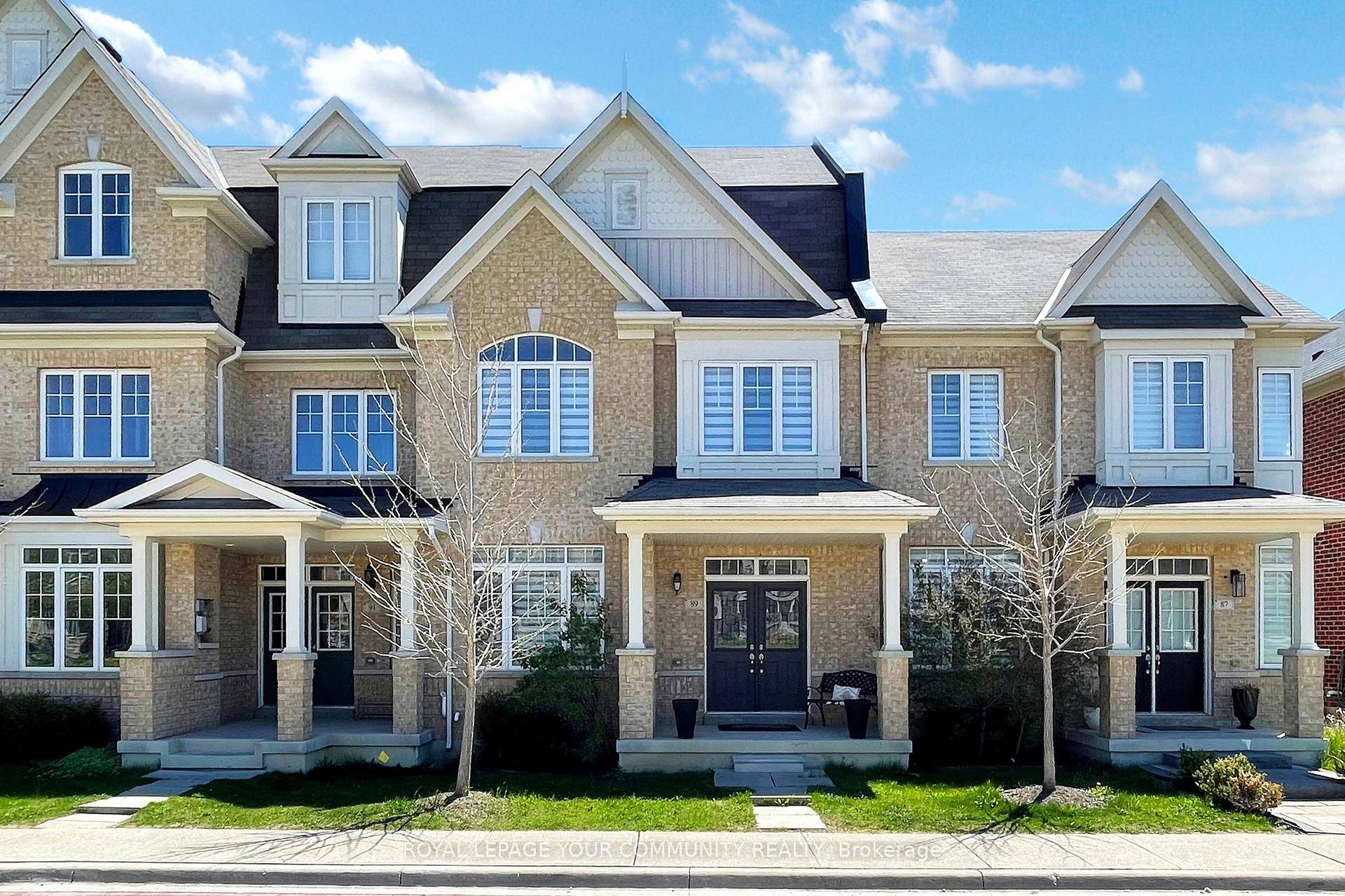 Beautifully maintained 1, 800 square foot home in the heart of New Kleinburg.