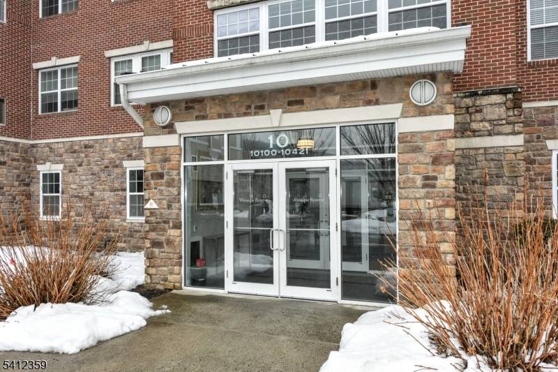 Warrens Way Wanaque Boro New Jersey Single-Family