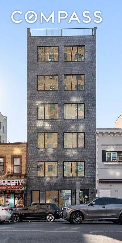 We have been exclusively retained to arrange the sale of 1950 Amsterdam Avenue, a newly constructed six story elevator building located in the Washington Heights neighborhood of New York.