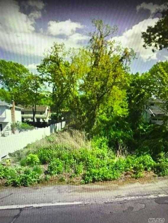 Lot 40x150 good for credit dev.